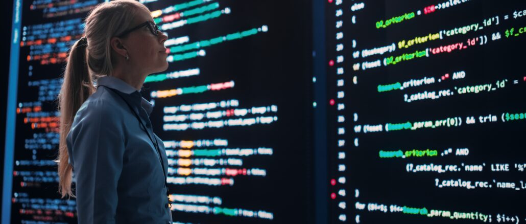 Comparing Columnar vs Row-based Databases for Real-time Analytics